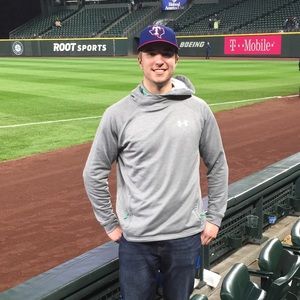 Meet your Posher, Collin